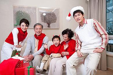 《最终幻想7：重制版》总监未确定系列未来是动作还是回合制